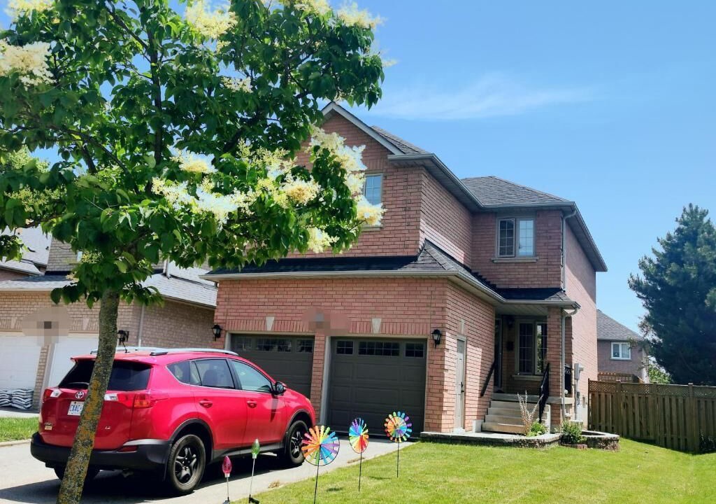 Photo of Outdoor in Hurontario