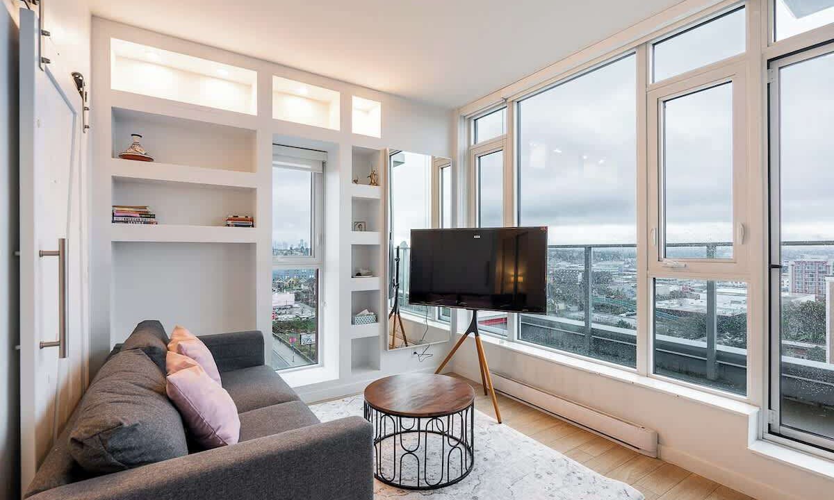 Photo of Livingroom in Downtown Eastside