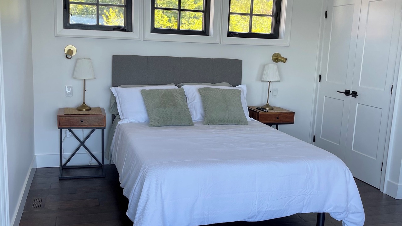 Photo of Bedroom in Telegraph Cove