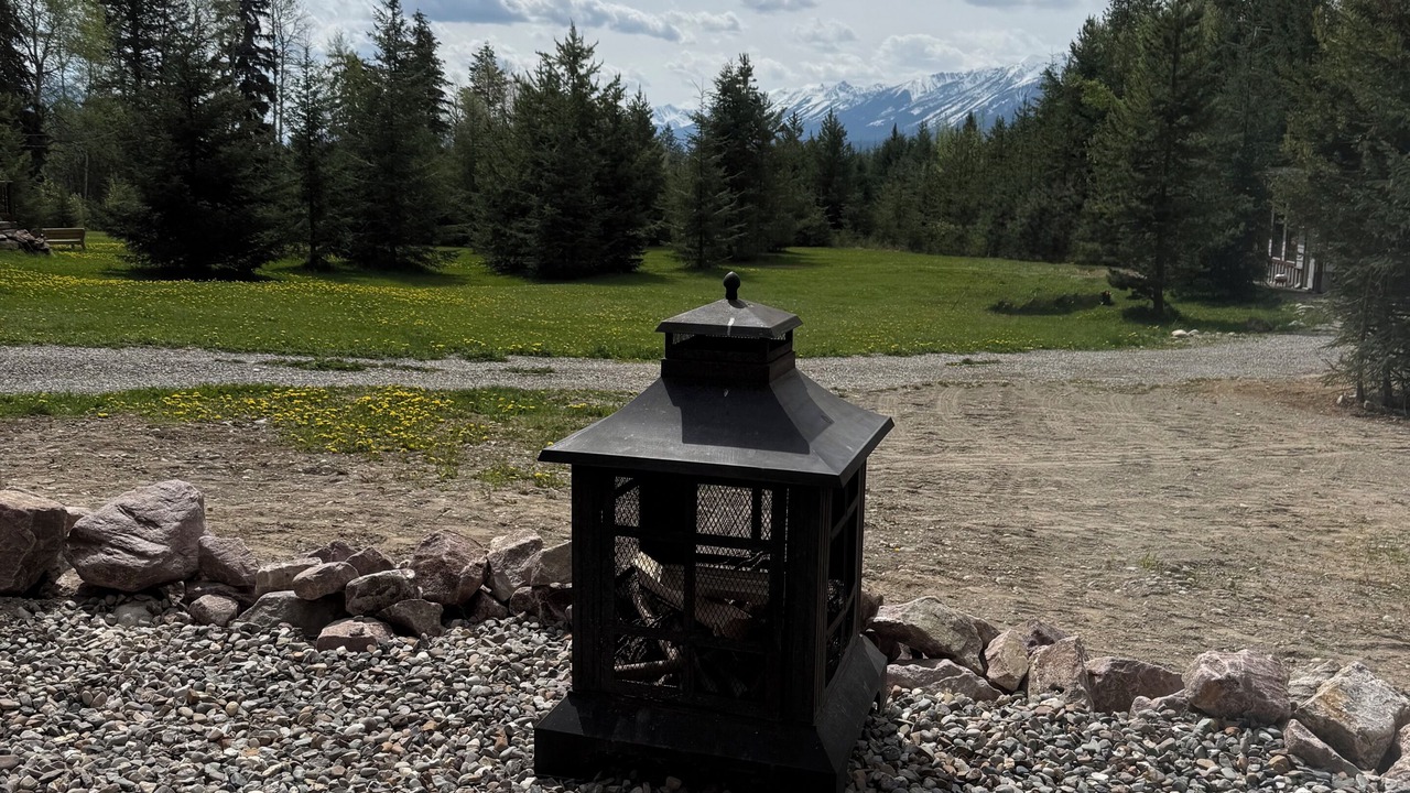 Photo of Outdoor in Golden
