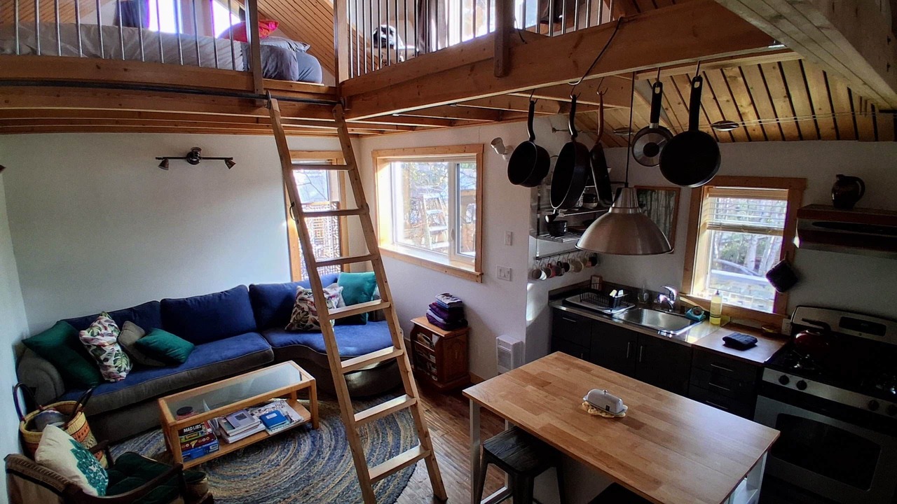 Photo of Bedroom in Whitehorse