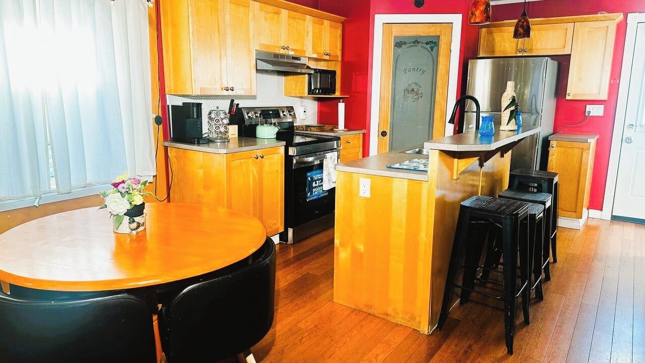 Photo of Kitchen in North Central Edmonton
