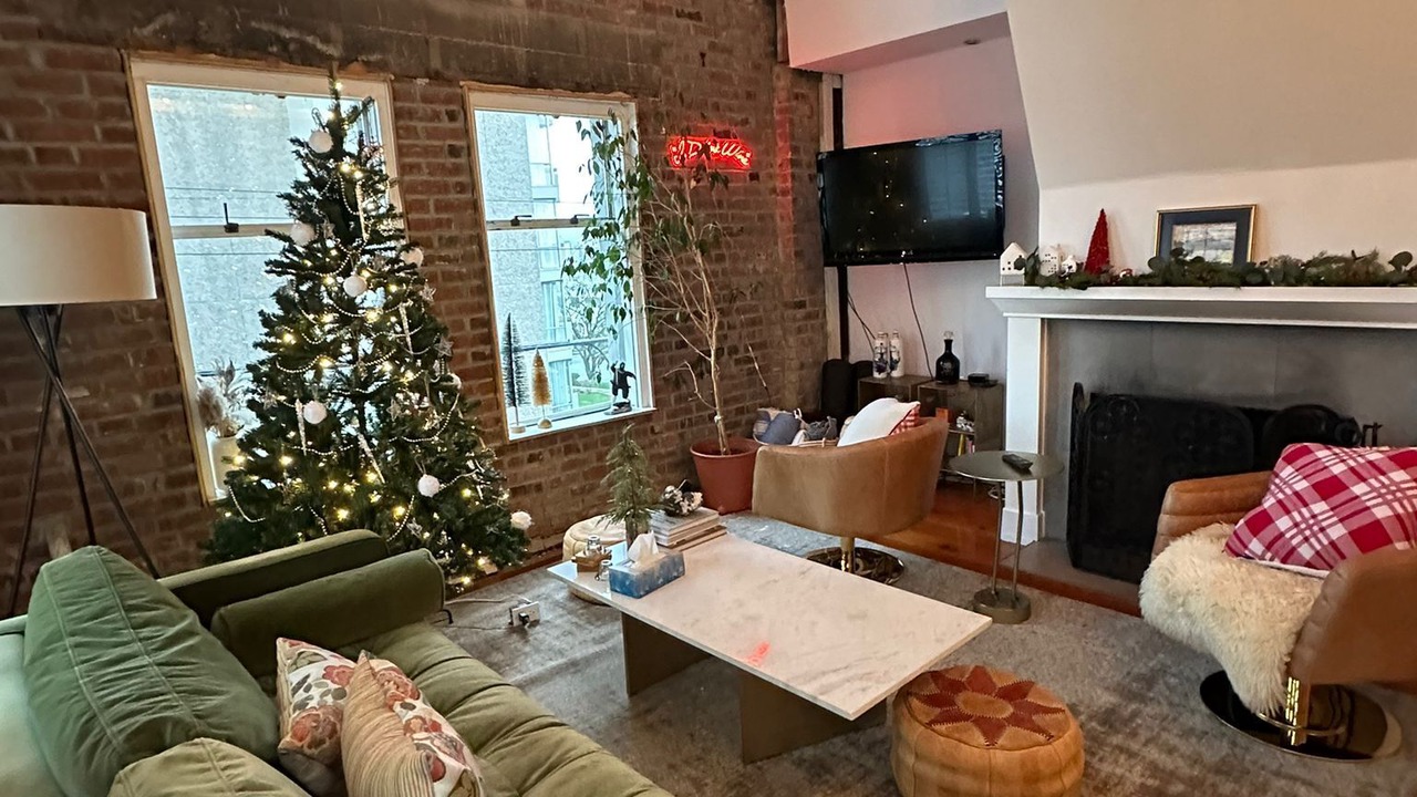 Photo of Livingroom in Kitsilano