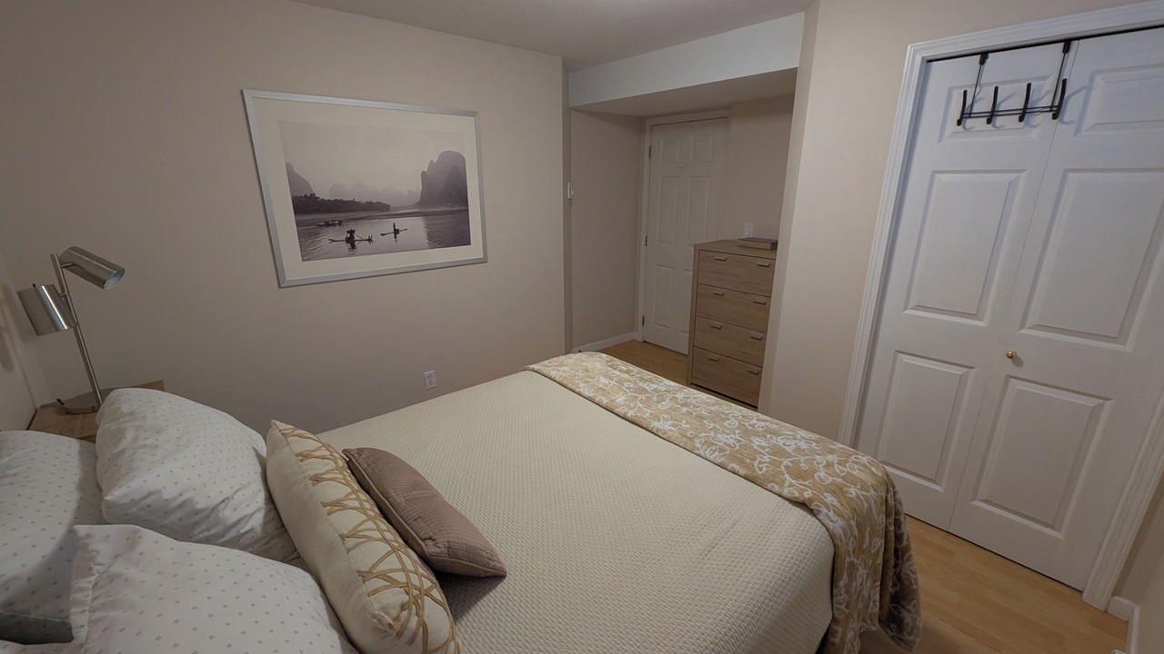 Photo of Bedroom in Langley