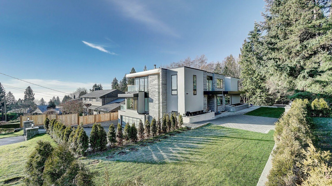 Photo of Outdoor in Dundarave