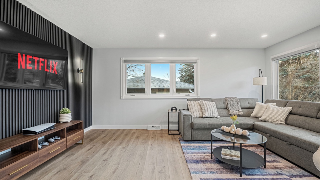 Photo of Livingroom in Southwest Calgary