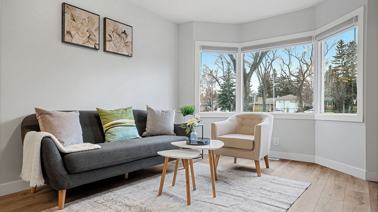 Photo of Livingroom in Southwest Calgary