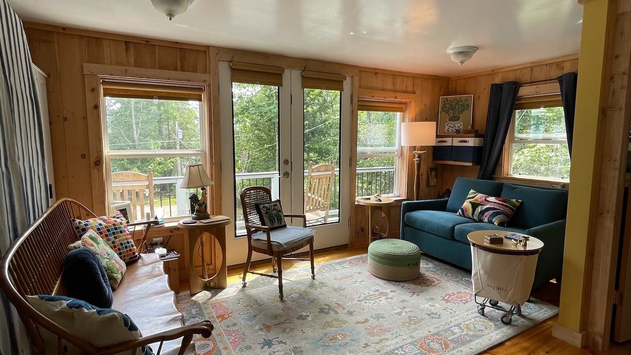 Photo of Bedroom in Raymond