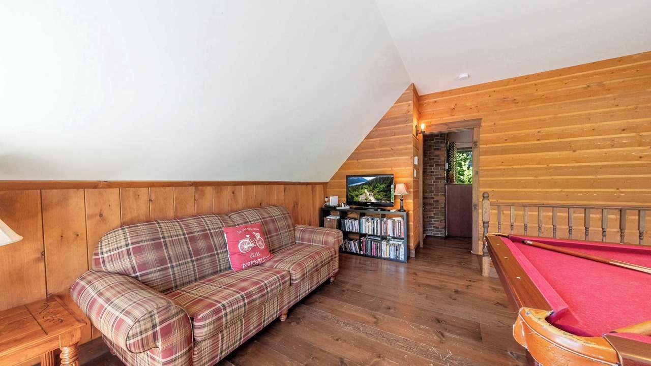 Photo of Livingroom in Notre-Dame-Auxiliatrice-de-Buckland