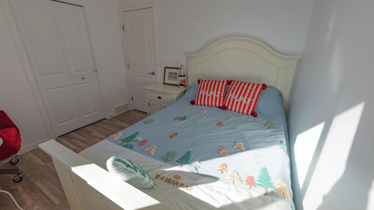 Photo of Bedroom in Cochrane