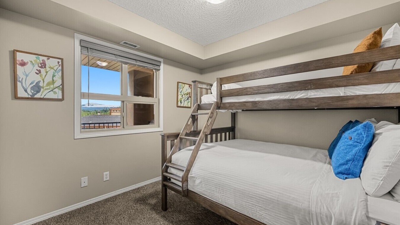 Photo of Bedroom in East Kootenay