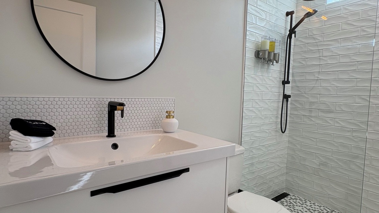 Photo of Bathroom in Campbell River