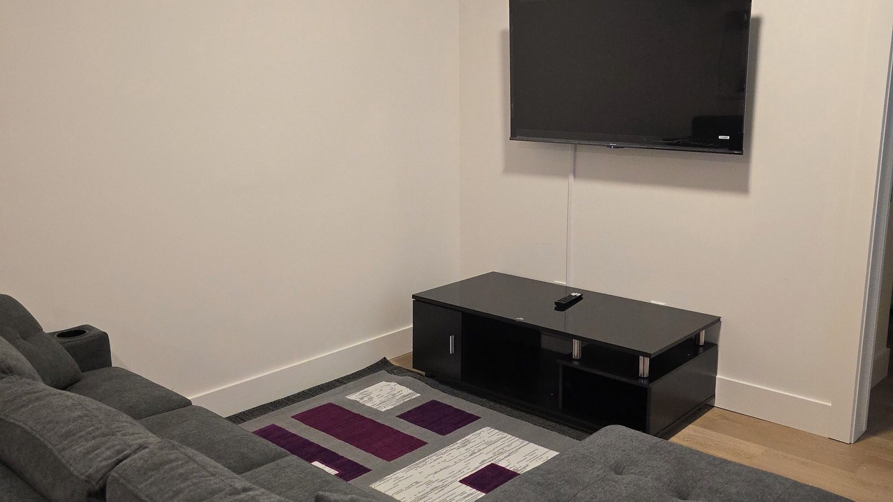 Photo of Livingroom in Northeast Edmonton