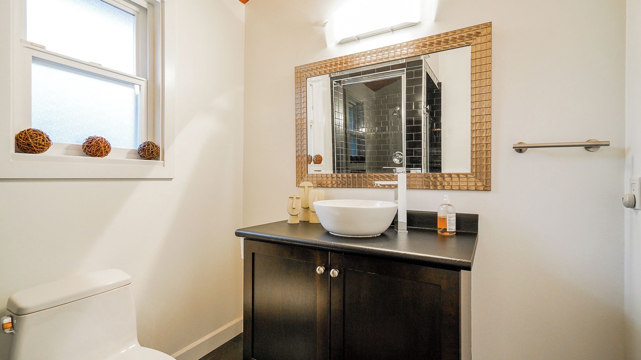 Photo of Bathroom in Delta