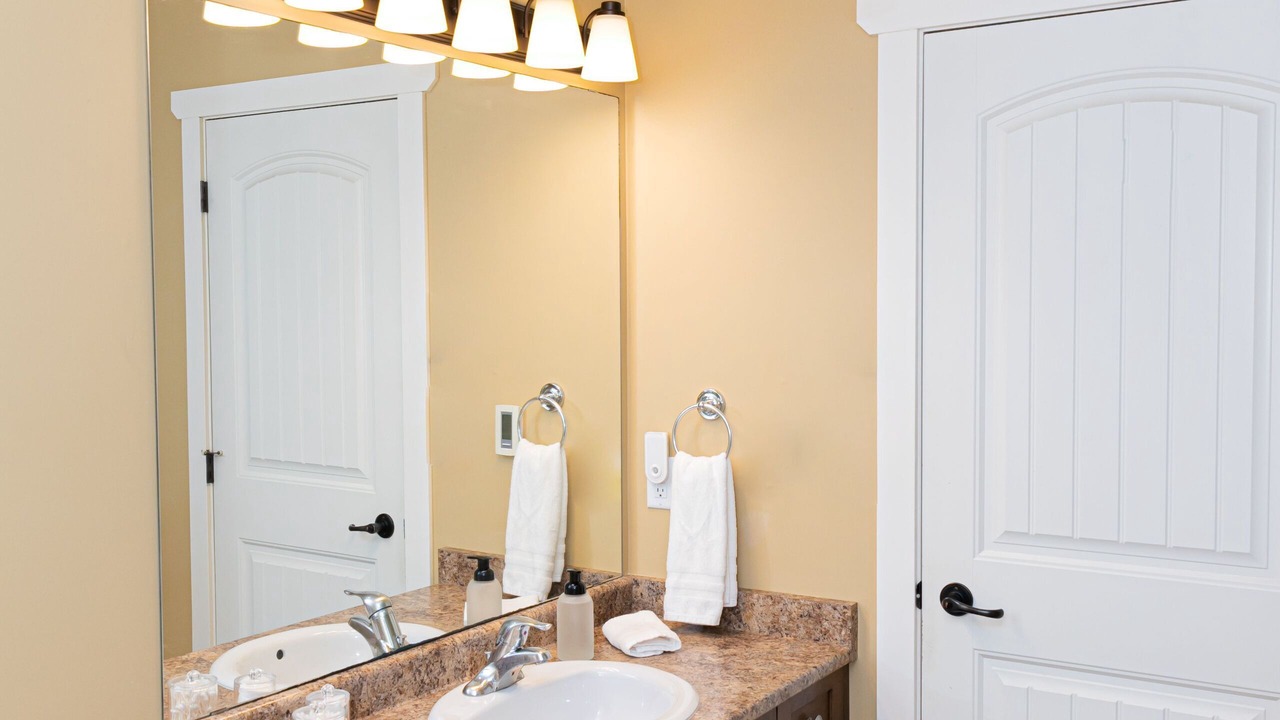 Photo of Bathroom in Juan de Fuca Electoral Area