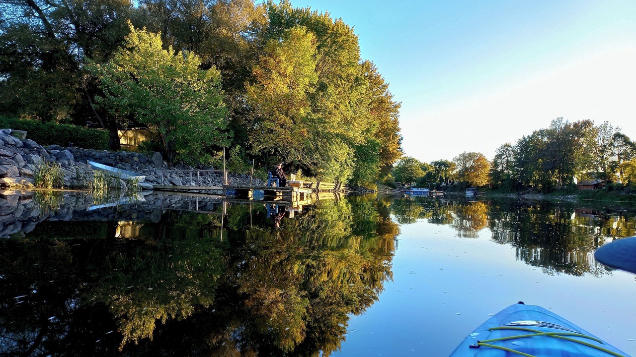 Photo of Others in Pike River