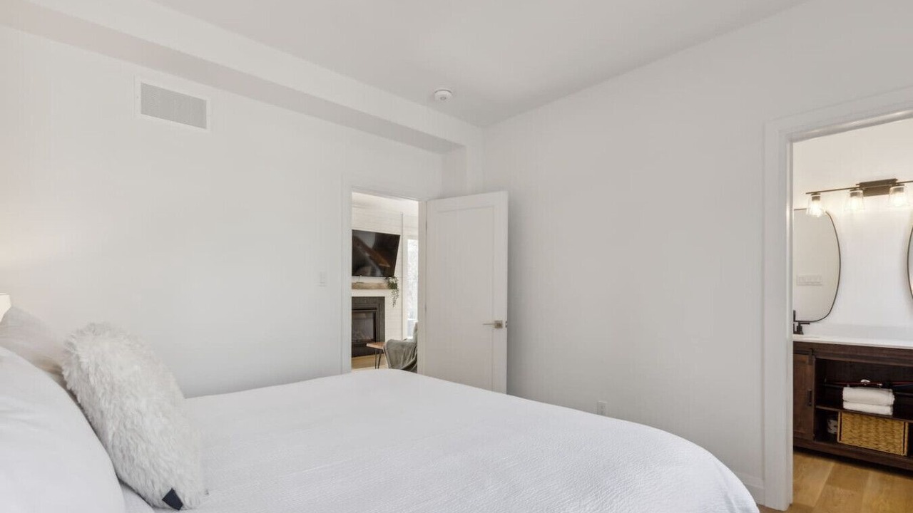 Photo of Bedroom in The Blue Mountains