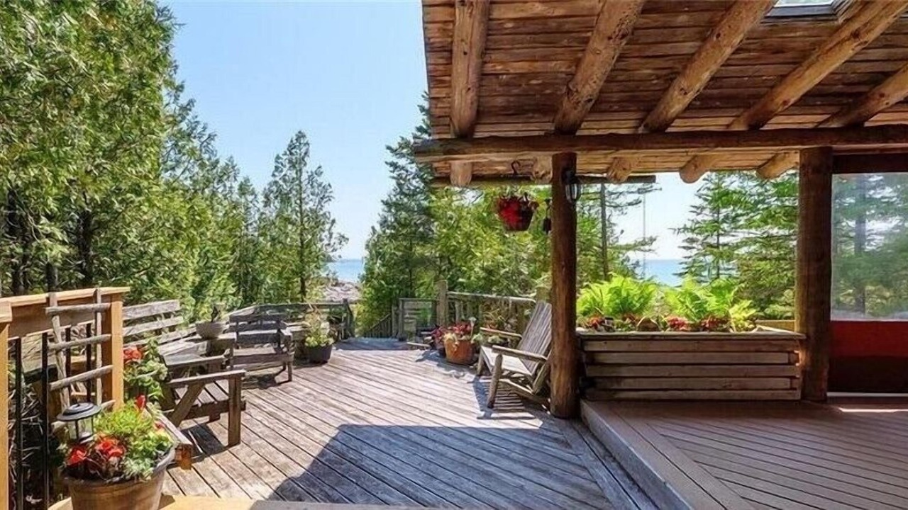 Photo of Outdoor in Lion's Head