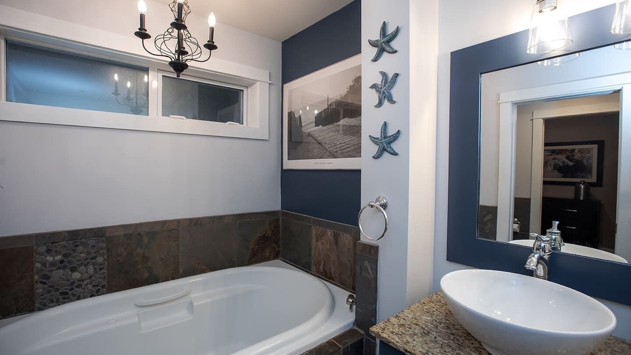 Photo of Bathroom in Regional District of Nanaimo