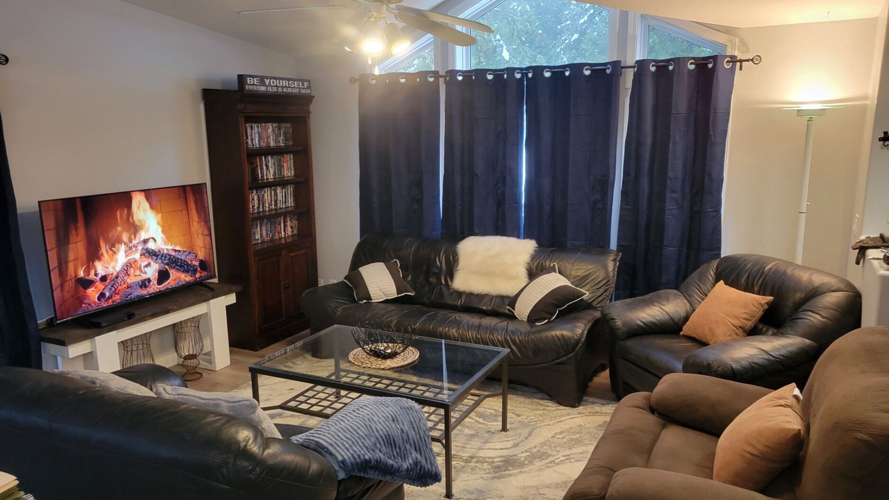 Photo of Livingroom in Revelstoke