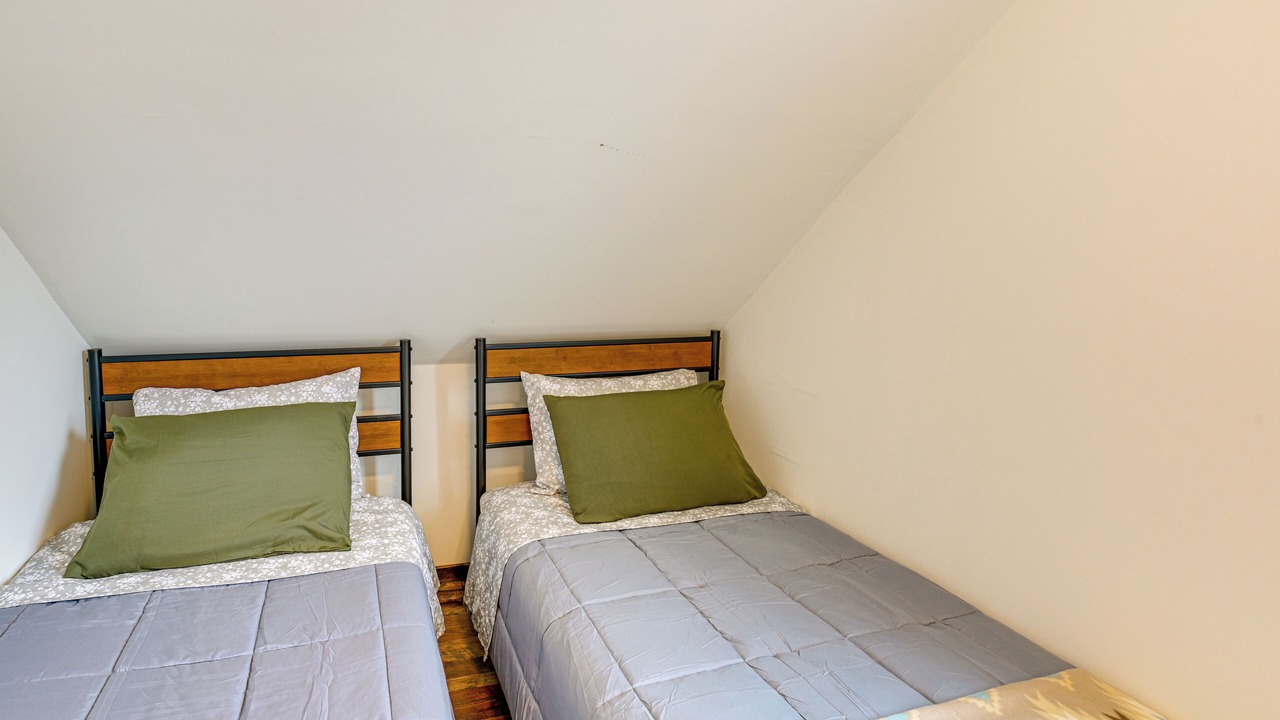 Photo of Bedroom in Mars Hill-Blaine