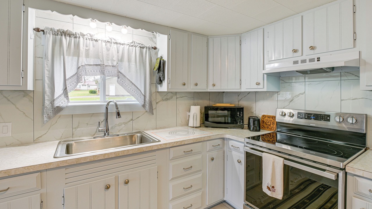 Photo of Kitchen in Mars Hill-Blaine