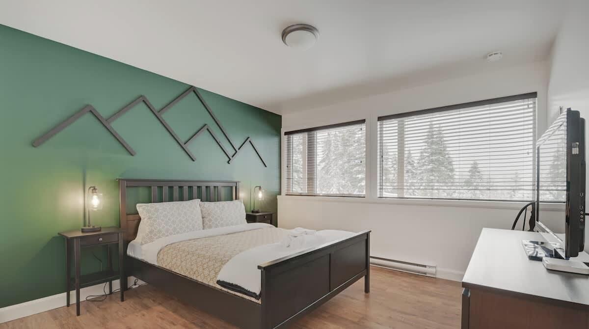 Photo of Bedroom in Petite-Riviere-Saint-Francois