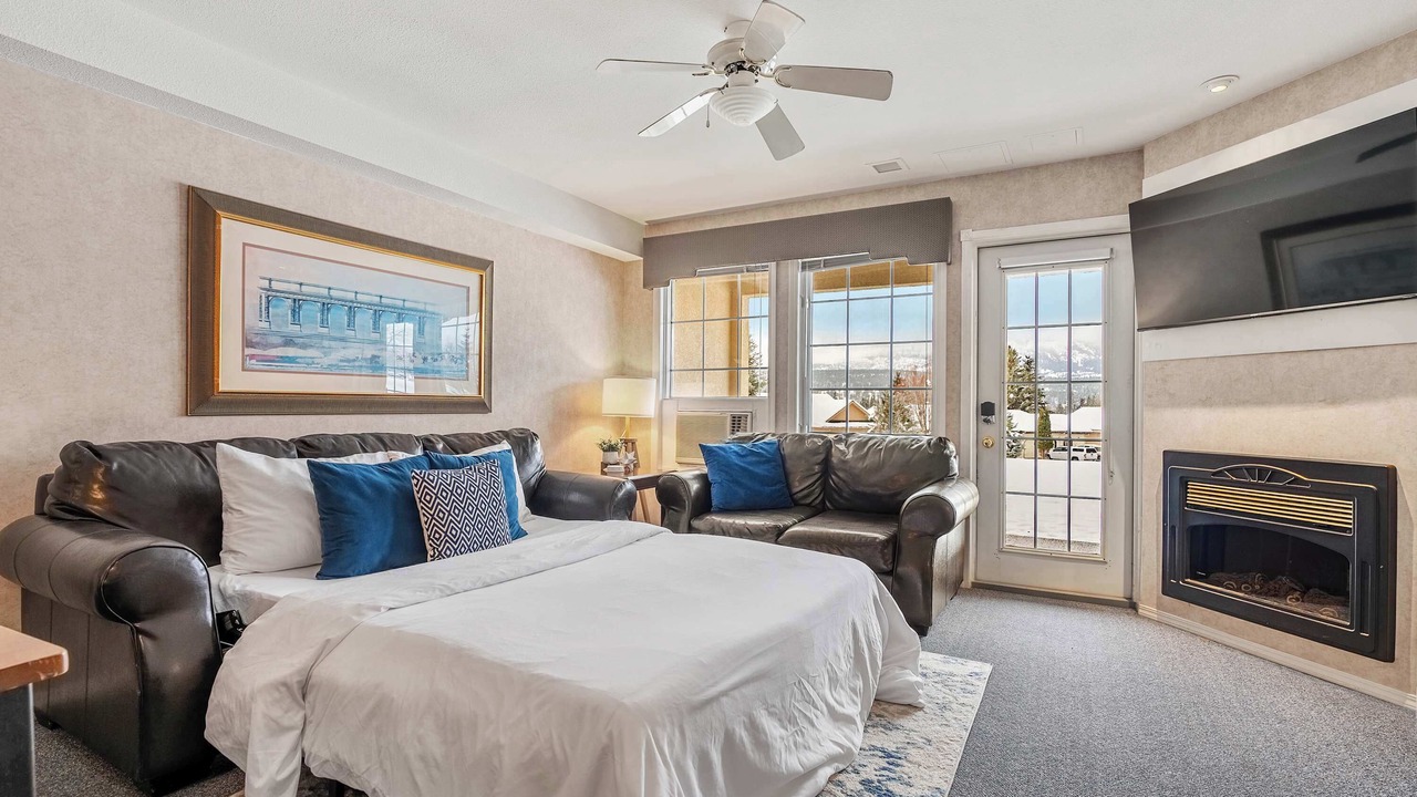 Photo of Bedroom in East Kootenay