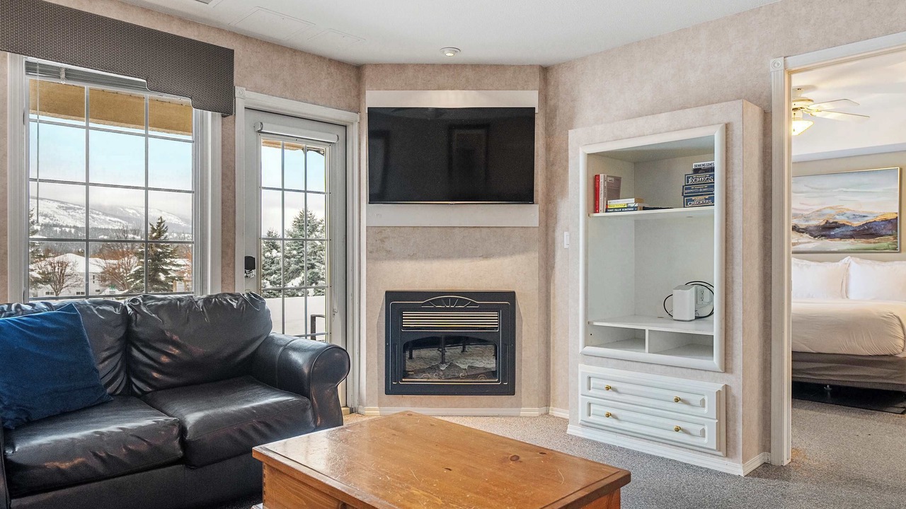 Photo of Livingroom in East Kootenay