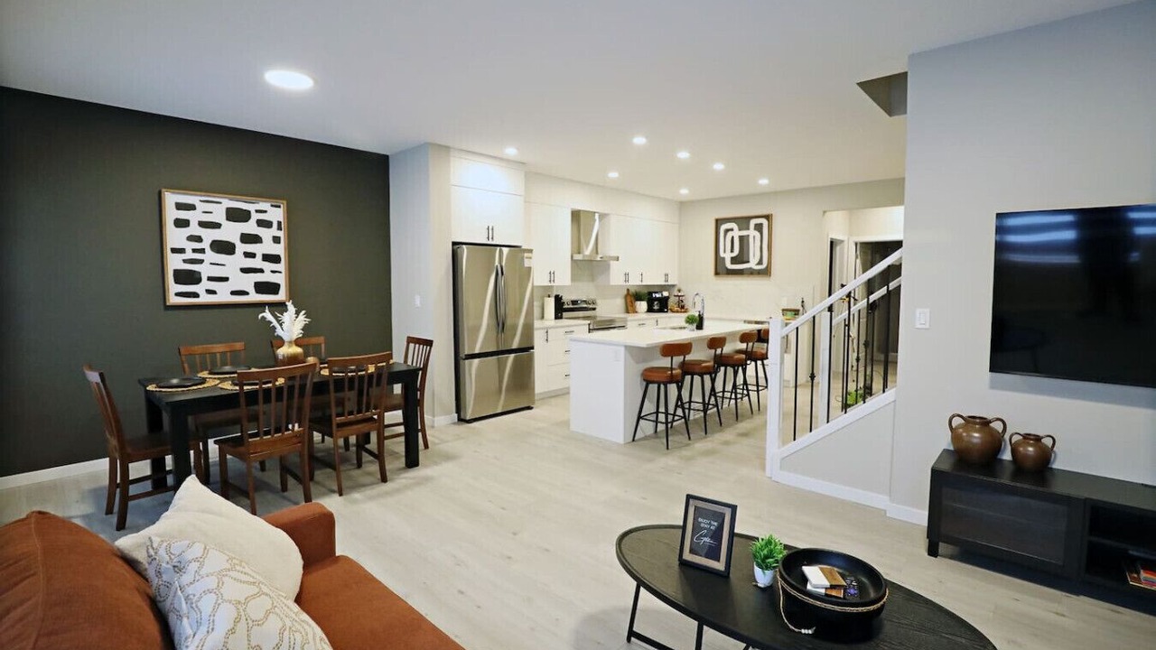 Photo of Livingroom in West Edmonton