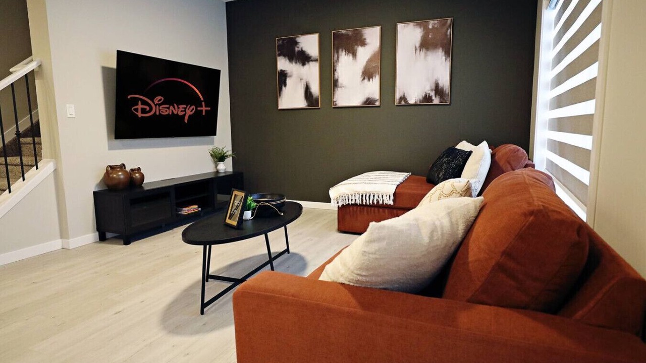 Photo of Livingroom in West Edmonton