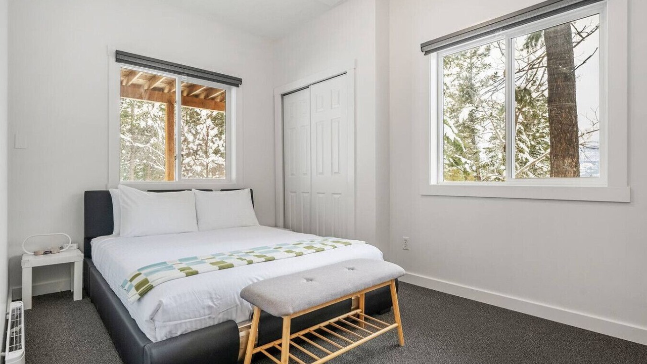 Photo of Bedroom in East Kootenay