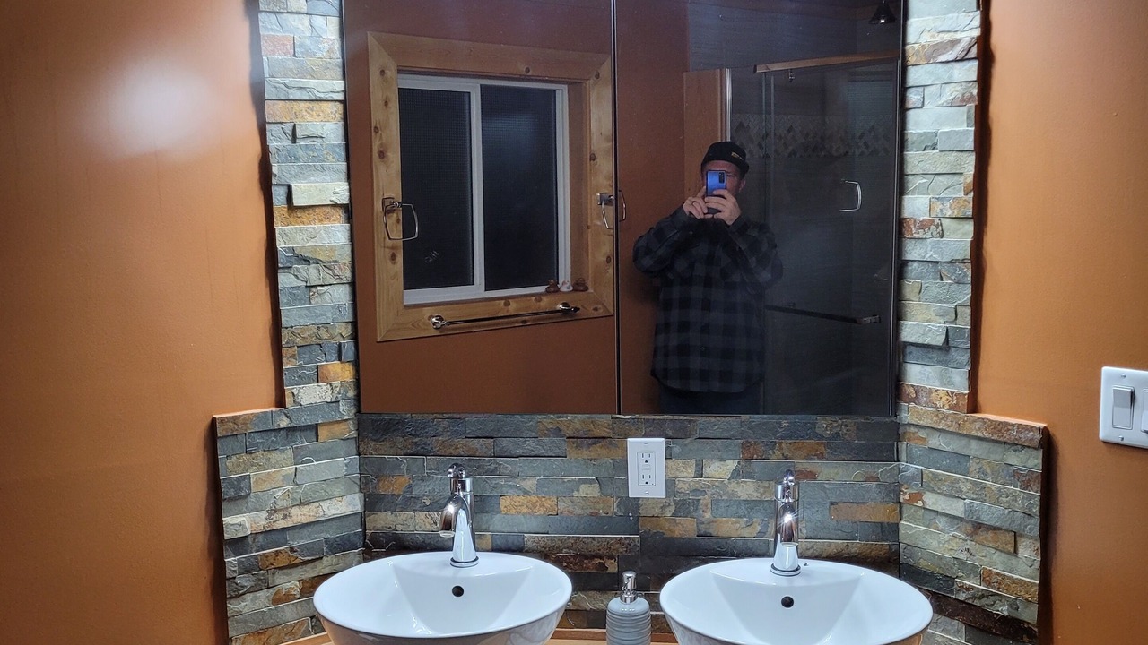 Photo of Bathroom in Golden