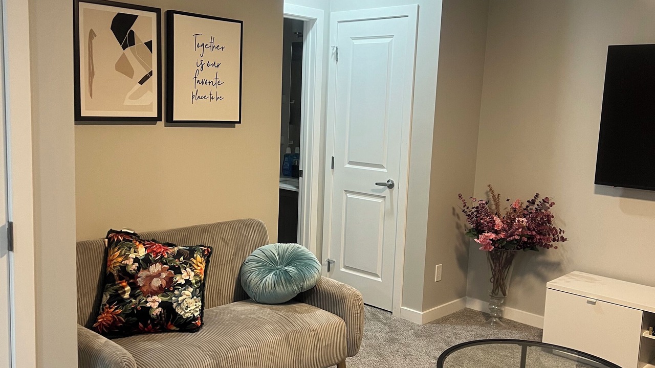 Photo of Livingroom in Southwest Calgary