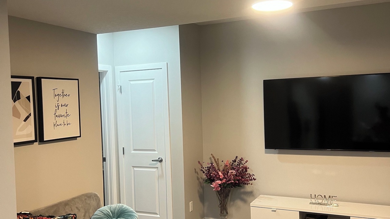 Photo of Livingroom in Southwest Calgary