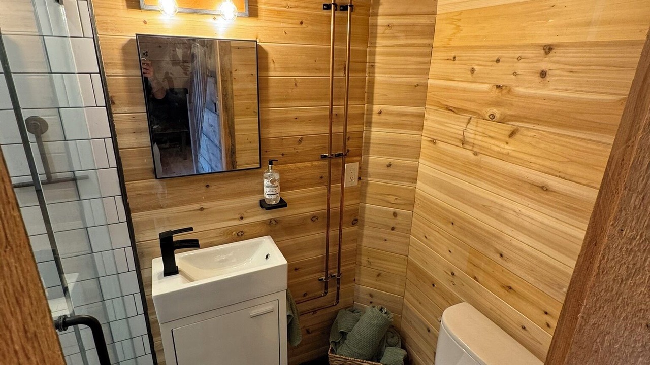 Photo of Bathroom in Baldwin