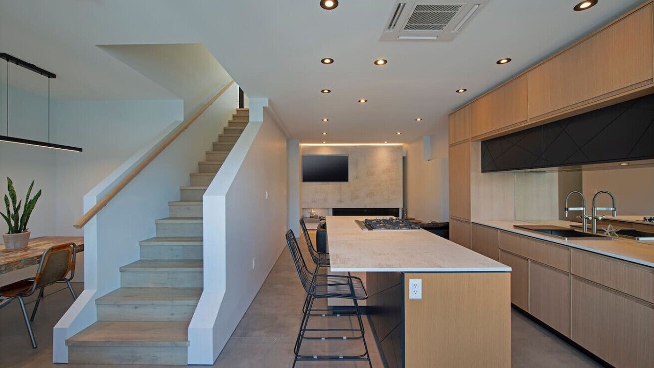 Photo of Kitchen in Okanagan-Similkameen