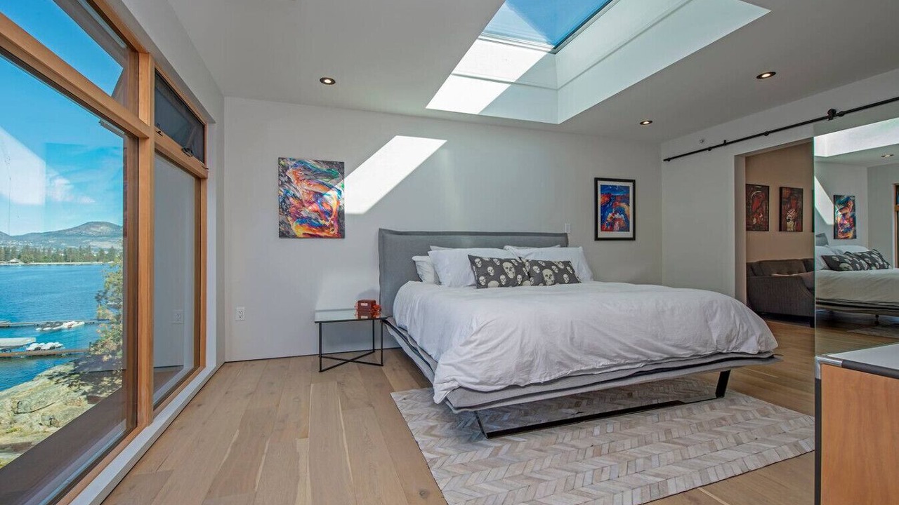 Photo of Bedroom in Okanagan-Similkameen