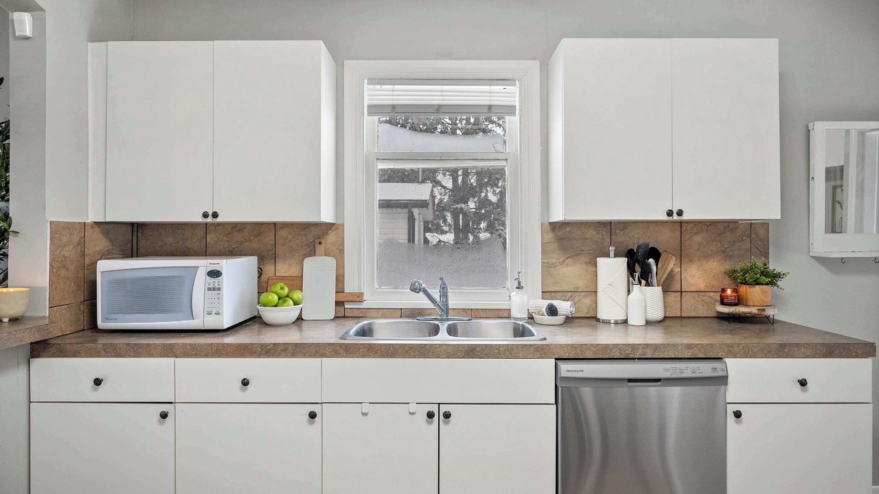 Photo of Kitchen in Sylvan Lake