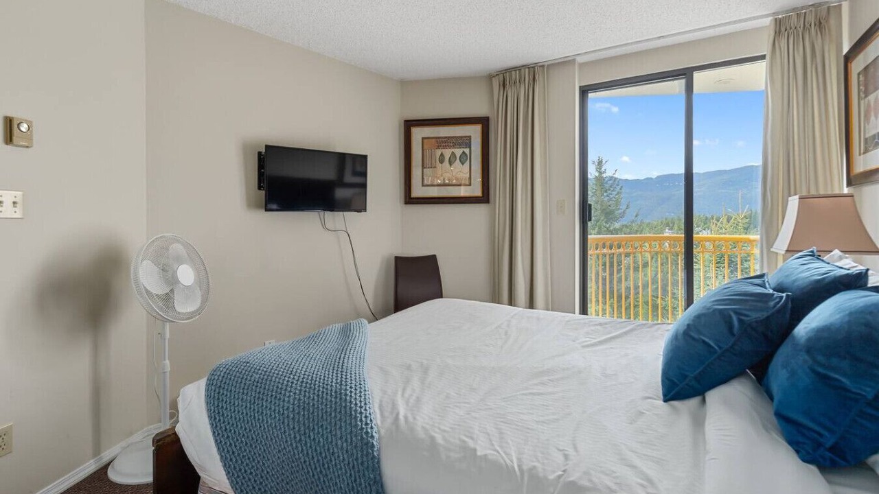 Photo of Bedroom in Upper Village