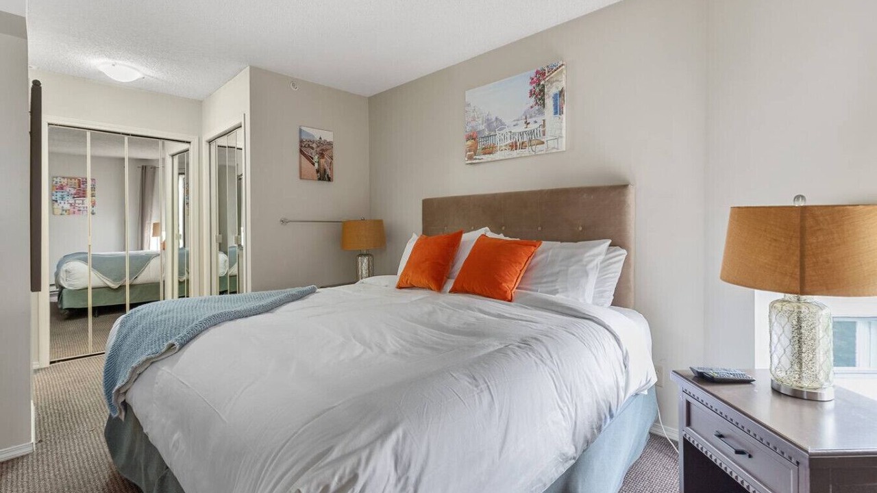 Photo of Bedroom in Upper Village