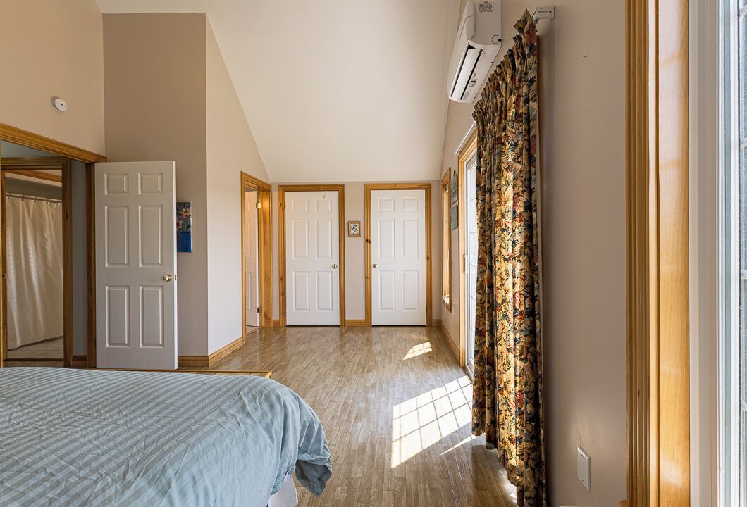 Photo of Bedroom in Anglo Rustico