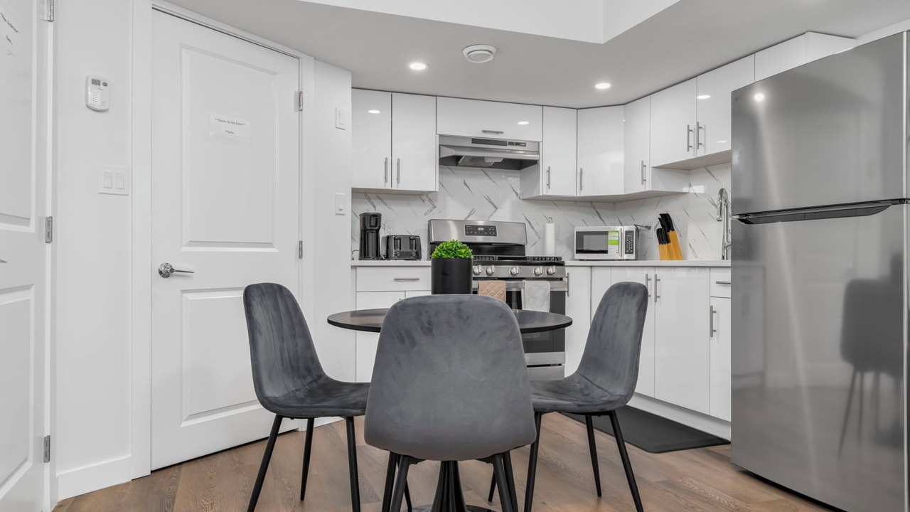 Photo of Kitchen in Southeast Edmonton