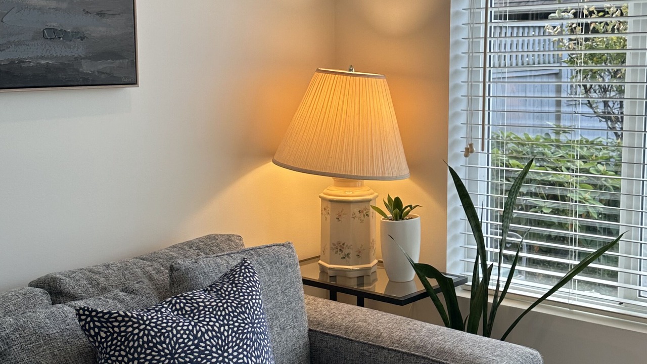 Photo of Livingroom in Burke Mountain
