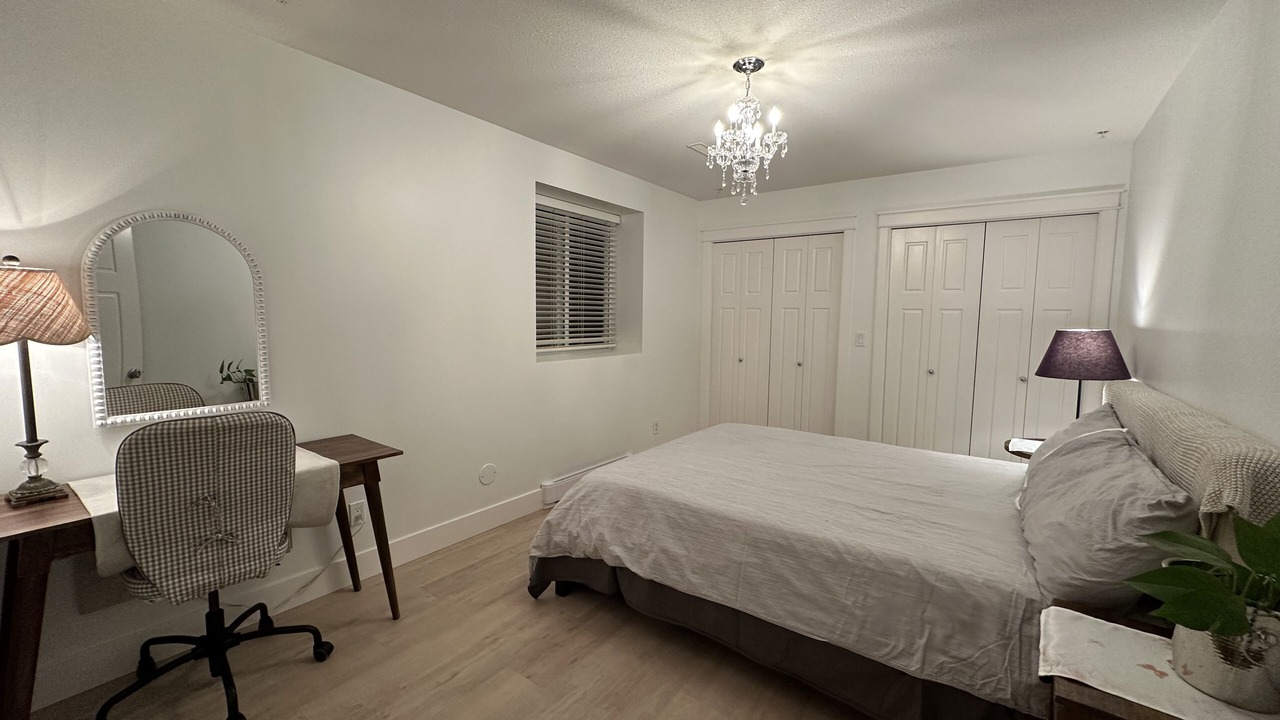 Photo of Bedroom in Burke Mountain