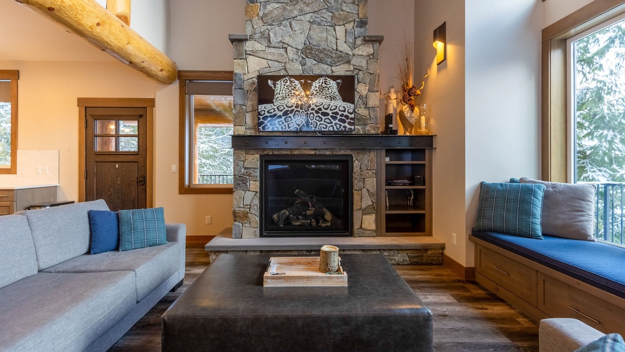Photo of Livingroom in Fernie