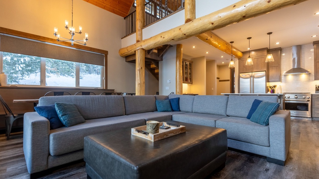 Photo of Livingroom in Fernie