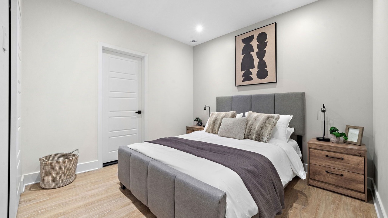 Photo of Bedroom in Chinatown