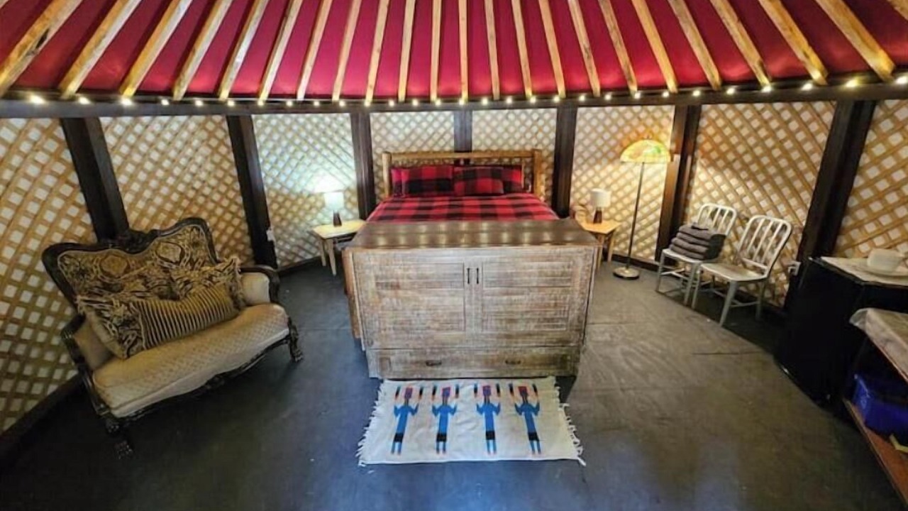 Photo of Bedroom in Upper Squamish