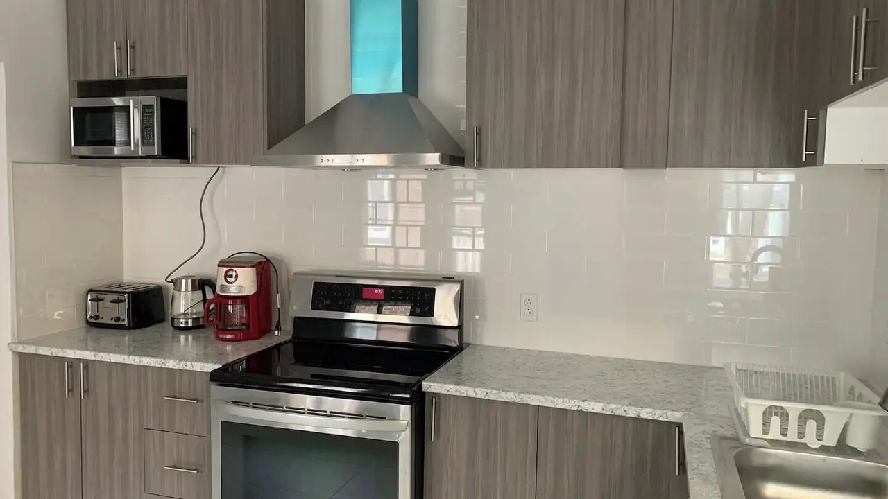 Photo of Kitchen in Cote-Des-Neiges—Notre-Dame-De-Grace